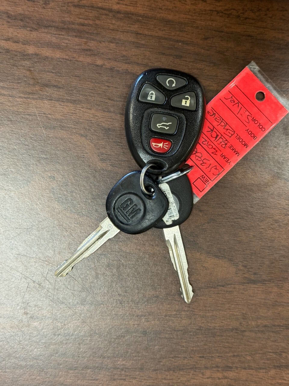 Used 2012 Buick Enclave Premium w/ LPO, Cargo Convenience Pkg FWD image 26