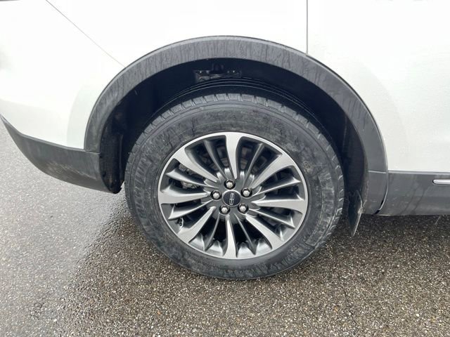 Used 2023 Lincoln Nautilus Standard w/ Premium Package image 41