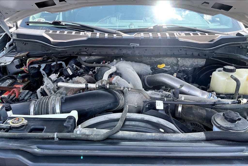 Used 2022 Ford F250 XLT AWD/4WD image 9