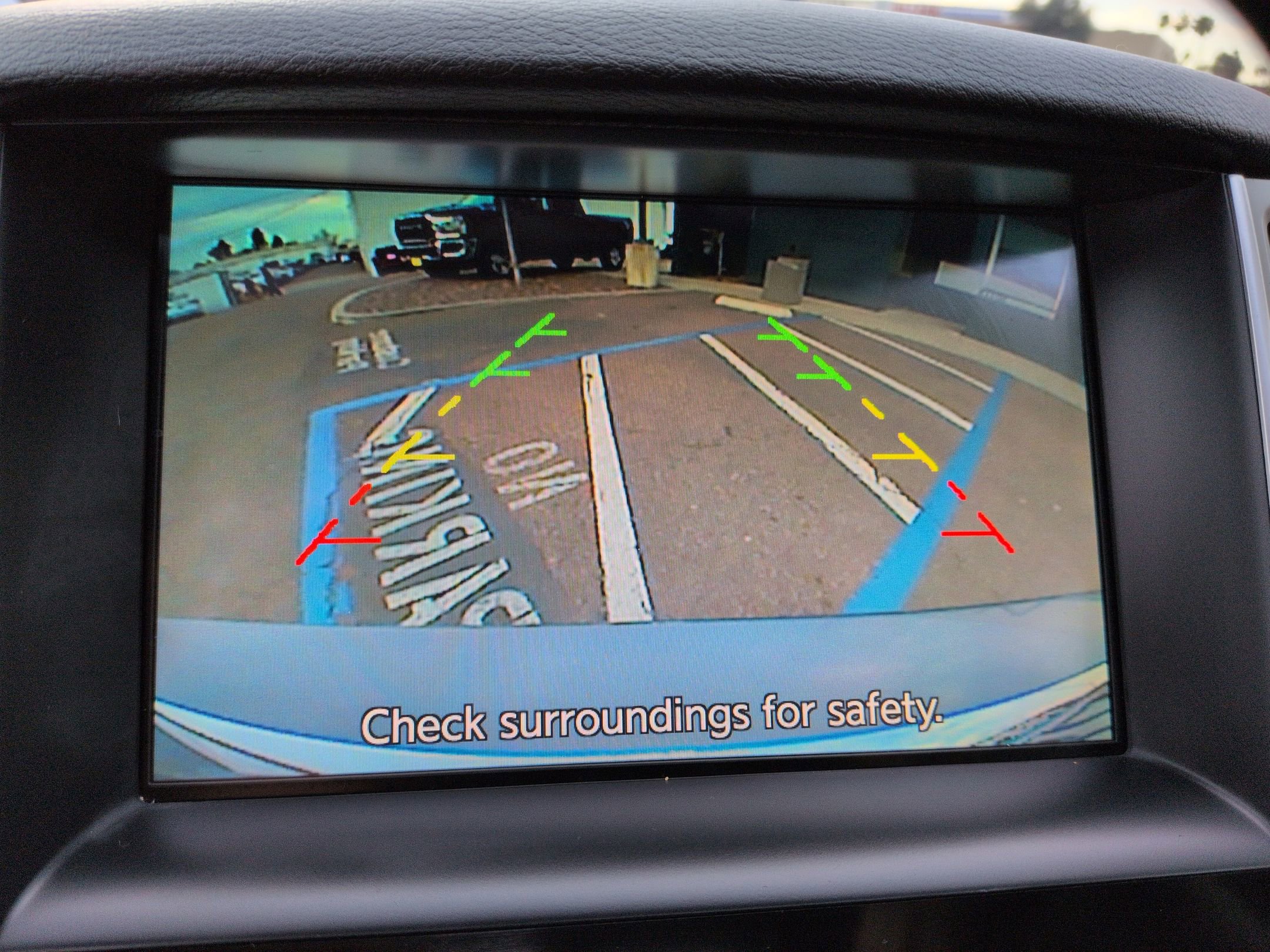 Used 2017 INFINITI Q50 Signature Edition w/ Cargo Package (L95) image 19