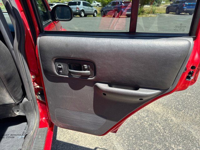 Used 2001 Jeep Cherokee Sport image 32
