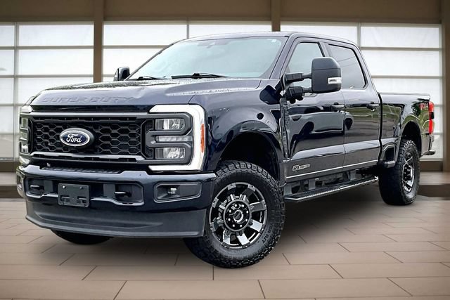 Used 2023 Ford F250 Lariat w/ Sport Appearance Package AWD/4WD image 1
