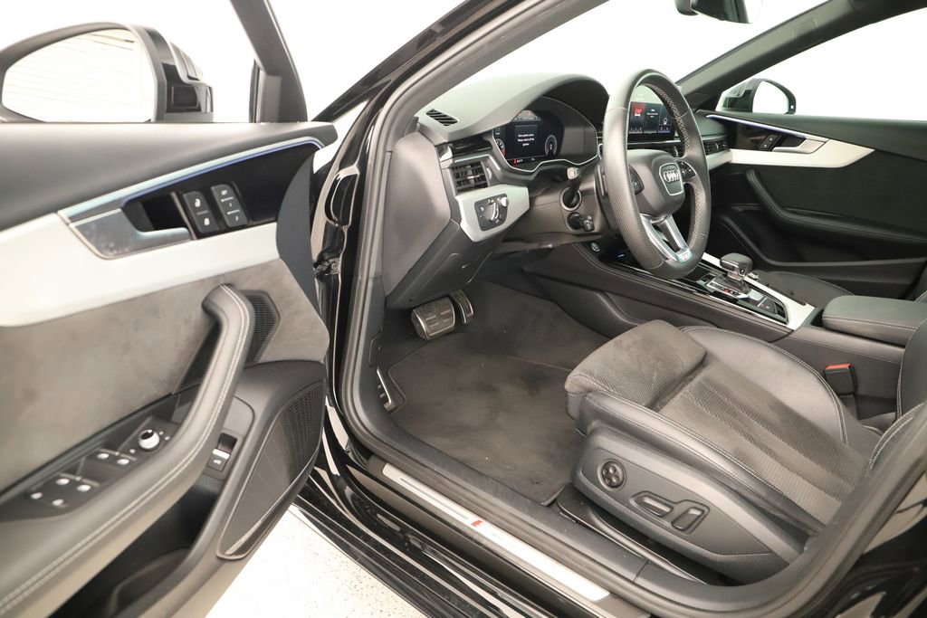 Certified 2021 Audi A4 2.0T Prestige AWD/4WD image 14
