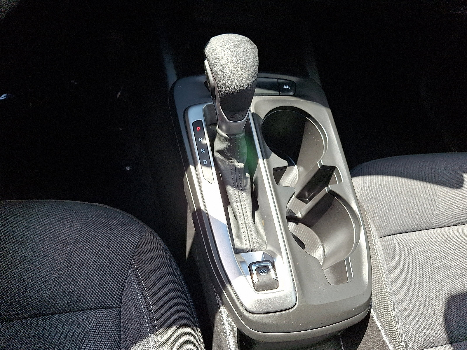 Used 2025 Chevrolet Trax LS image 16