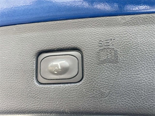 Used 2021 Ford Edge ST-Line image 14