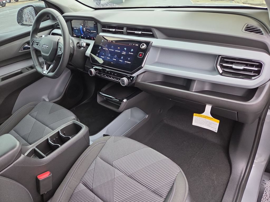 New 2027 Chevrolet Bolt LT FWD image 19