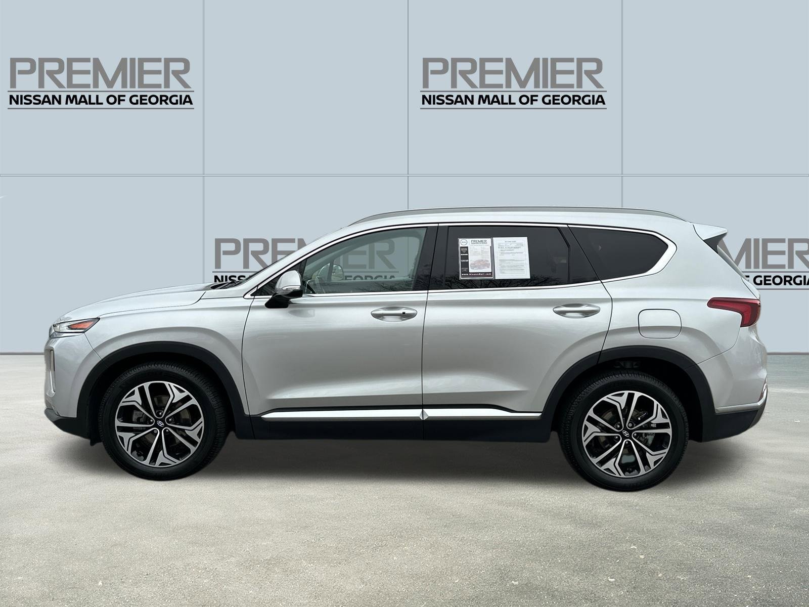 Used 2019 Hyundai Santa Fe Limited image 8