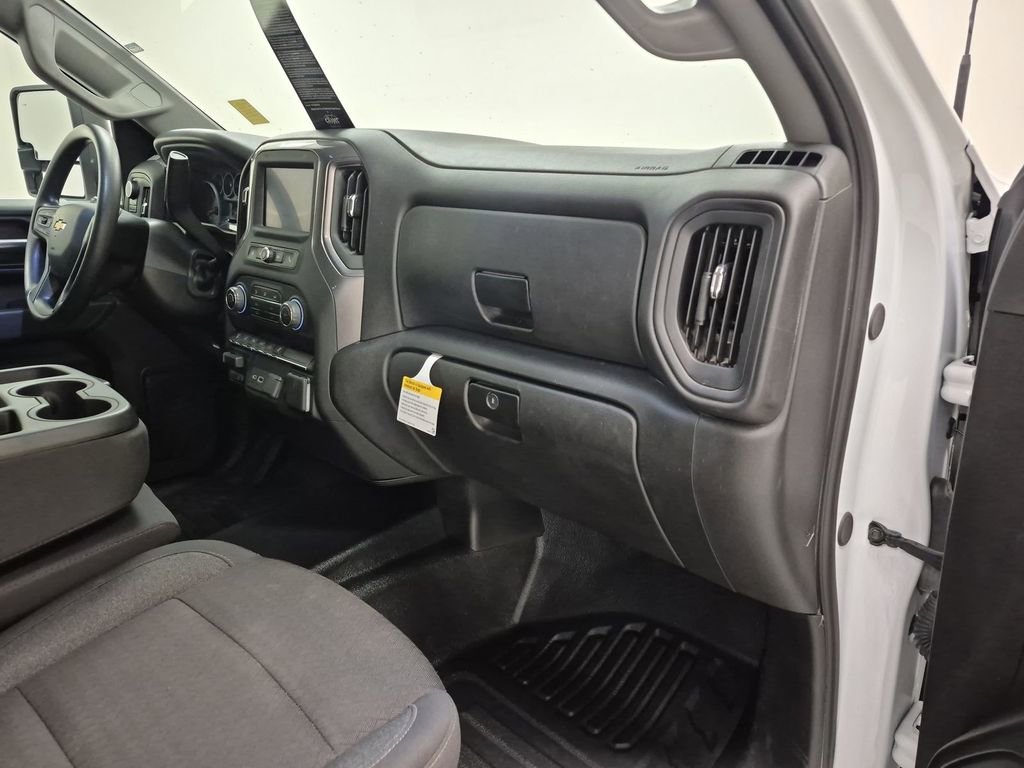Used 2025 Chevrolet Silverado 3500 W/T w/ WT/CX Safety Package image 30