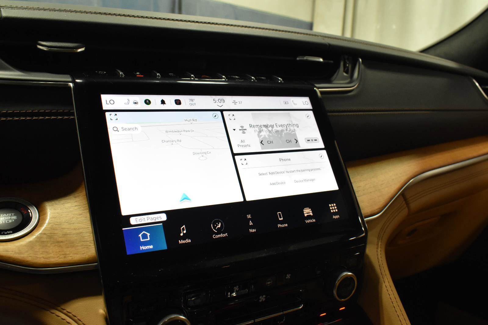 Used 2021 Jeep Grand Cherokee L Summit AWD/4WD image 17