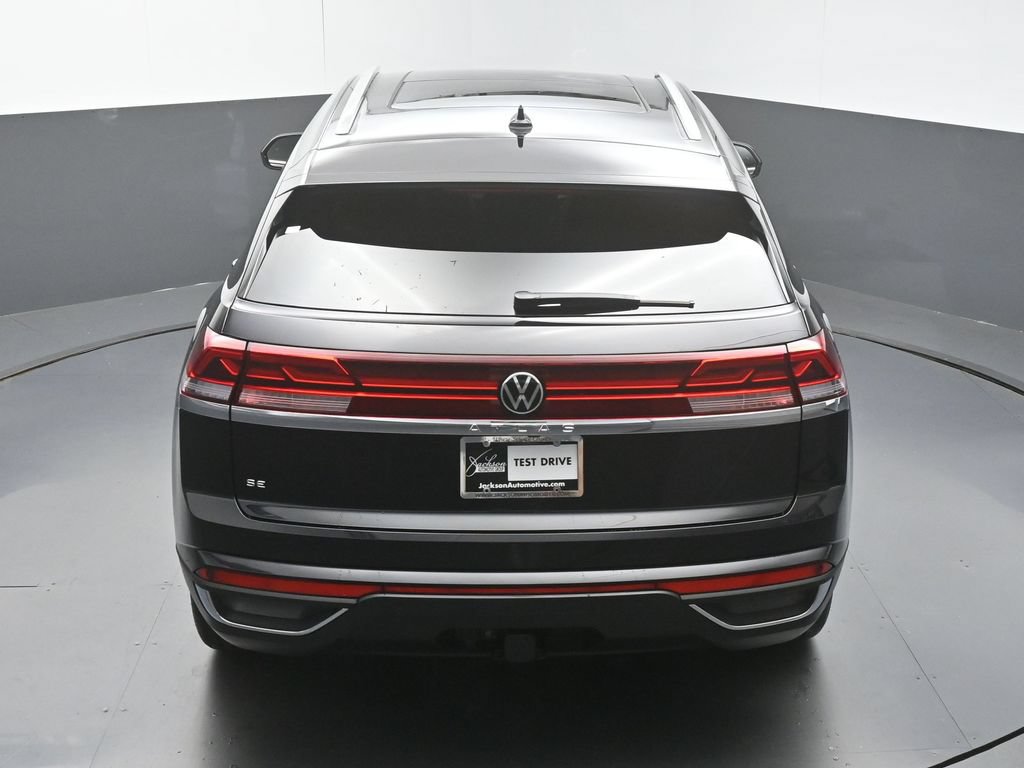 New 2026 Volkswagen Atlas Cross Sport SE FWD image 48