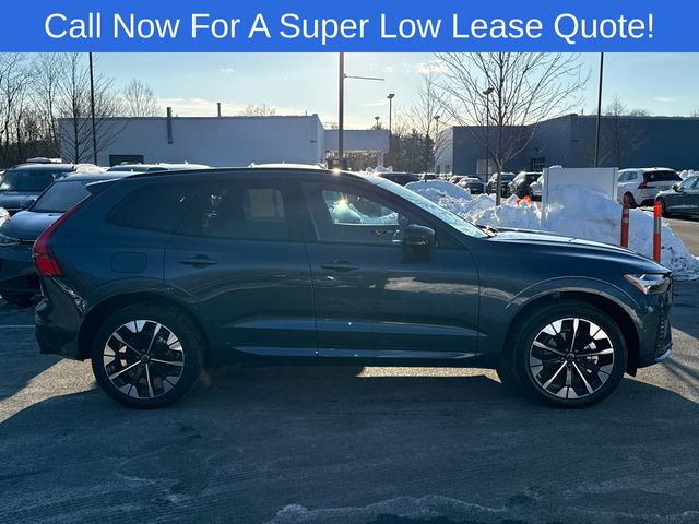 Used 2026 Volvo XC60 B5 Plus w/ Protection Package Premier image 3