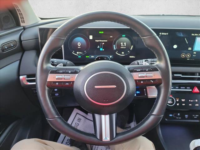 Used 2025 Hyundai Tucson Limited image 19