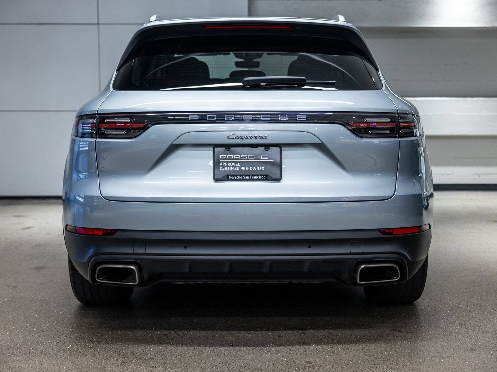 Certified 2023 Porsche Cayenne w/ Premium Package AWD/4WD image 7
