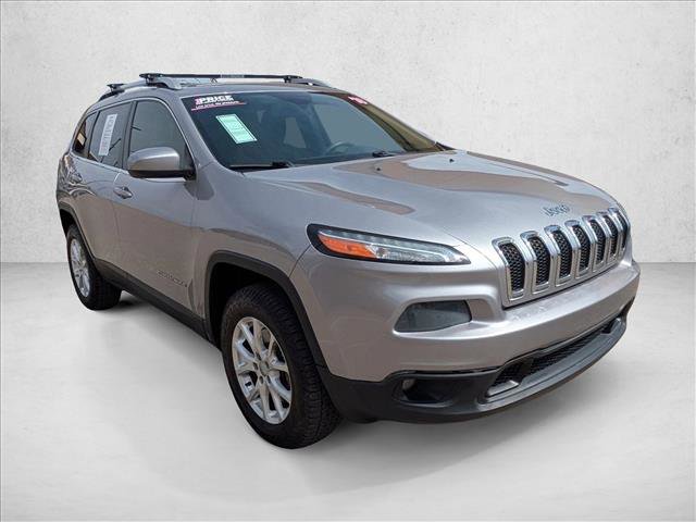 Used 2018 Jeep Cherokee Latitude video 3