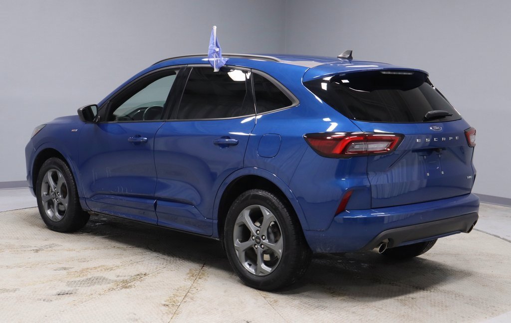 Certified 2023 Ford Escape ST-Line w/ Tech Pack #1 image 7