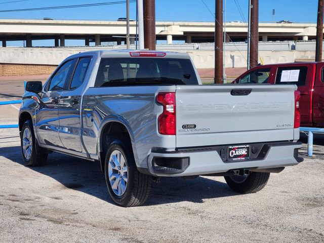 Used 2024 Chevrolet Silverado 1500 Custom image 5
