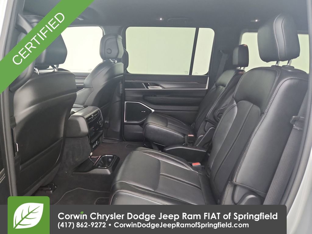Certified 2024 Jeep Wagoneer Series III image 29