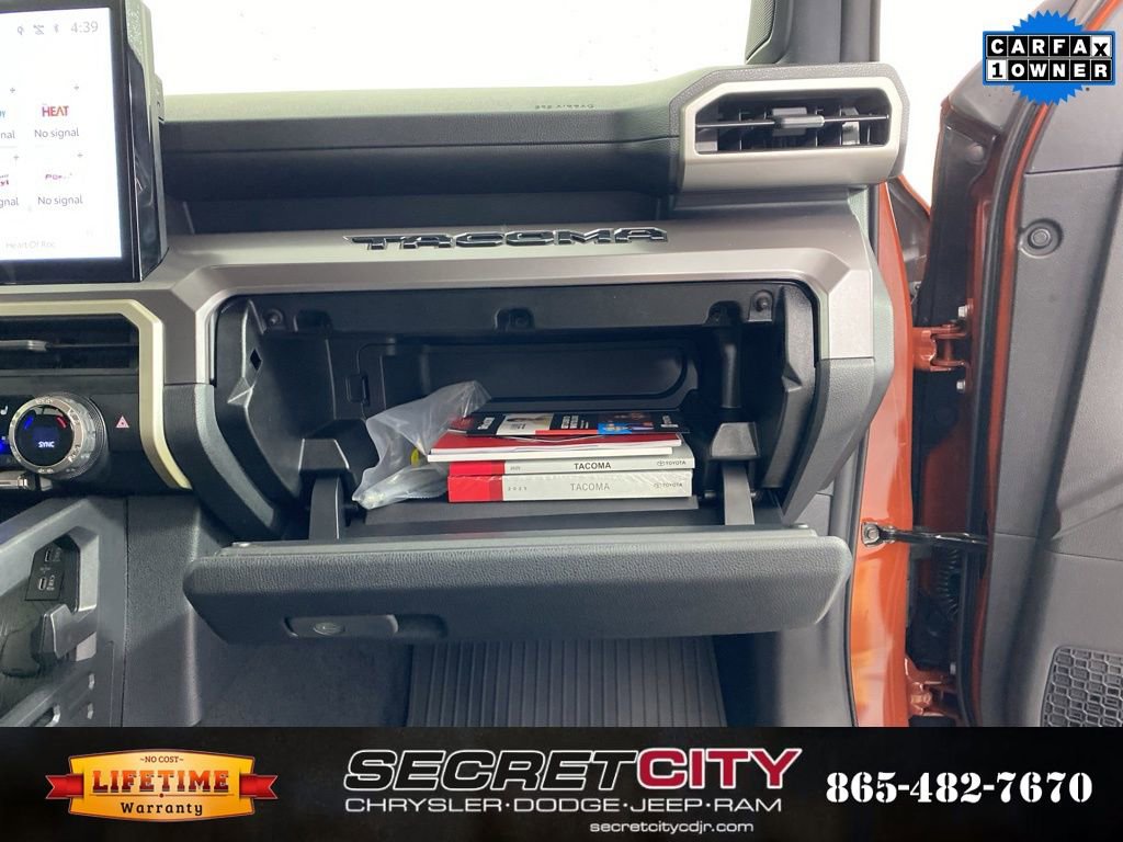 Used 2025 Toyota Tacoma TRD Sport w/ TRD Sport Premium Package image 31