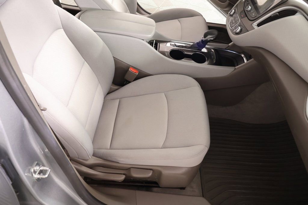 Used 2024 Chevrolet Malibu LT image 13