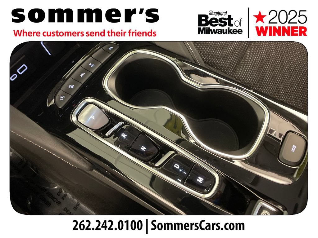 Used 2023 Buick Envision Preferred w/ Sport Touring Package AWD/4WD image 20