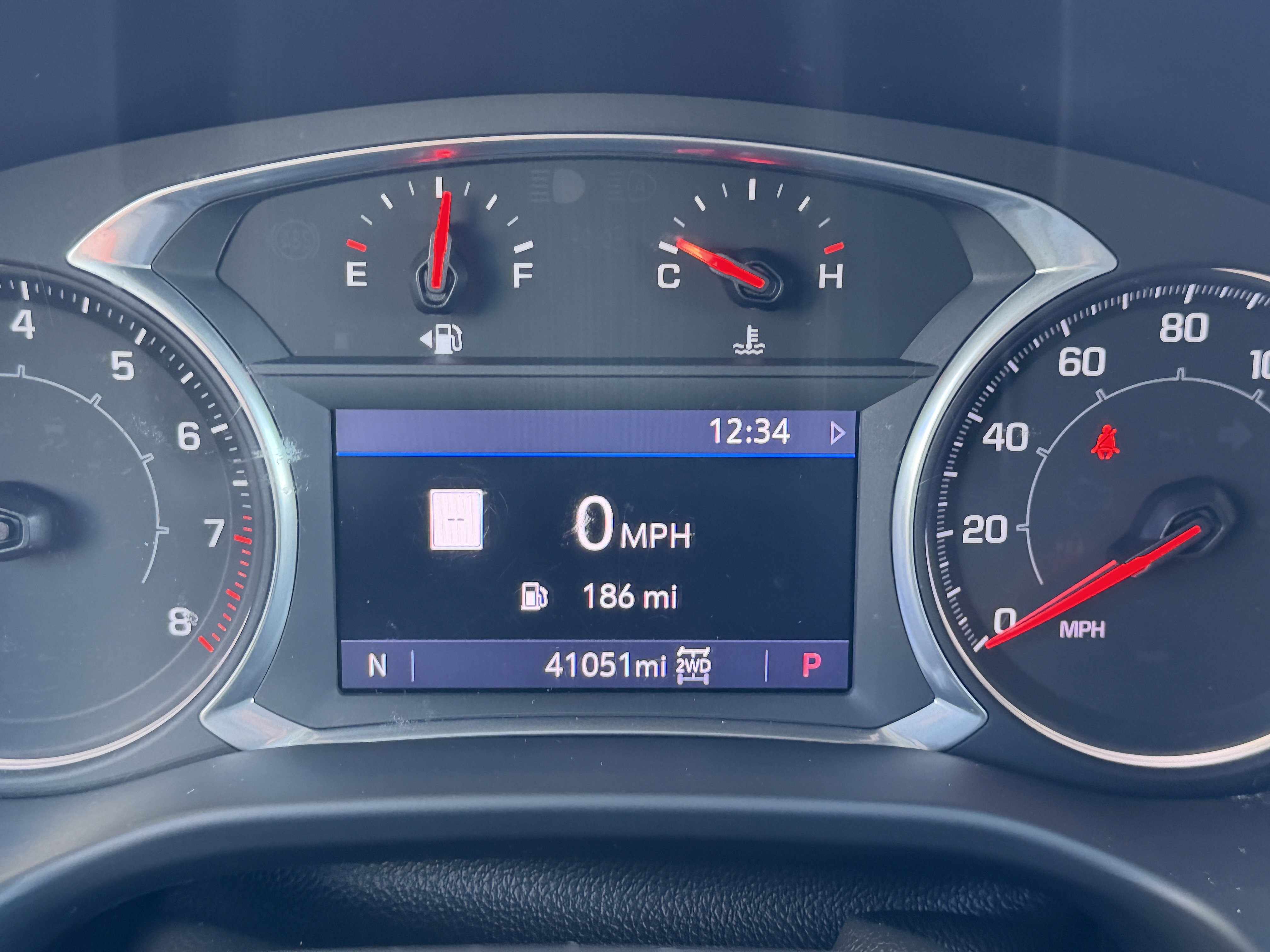 Used 2020 GMC Acadia SLT w/ Premium Package image 32