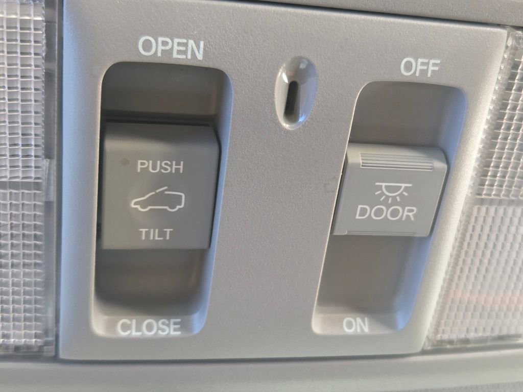 Certified 2021 Honda CR-V Touring image 43