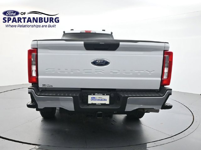 Used 2026 Ford F250 XL w/ XL Chrome Package RWD image 6