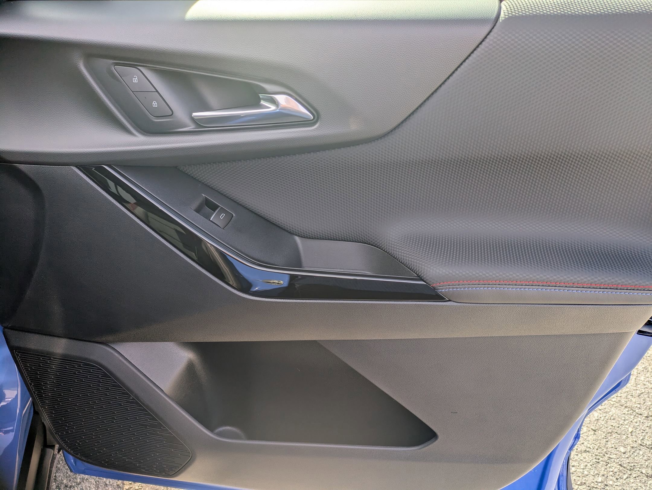 New 2026 Chevrolet Equinox RS w/ Convenience Package III image 32