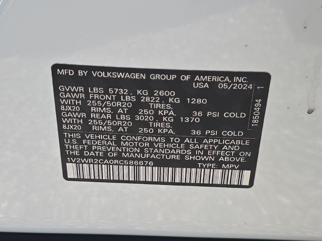 Used 2024 Volkswagen Atlas SE FWD image 34