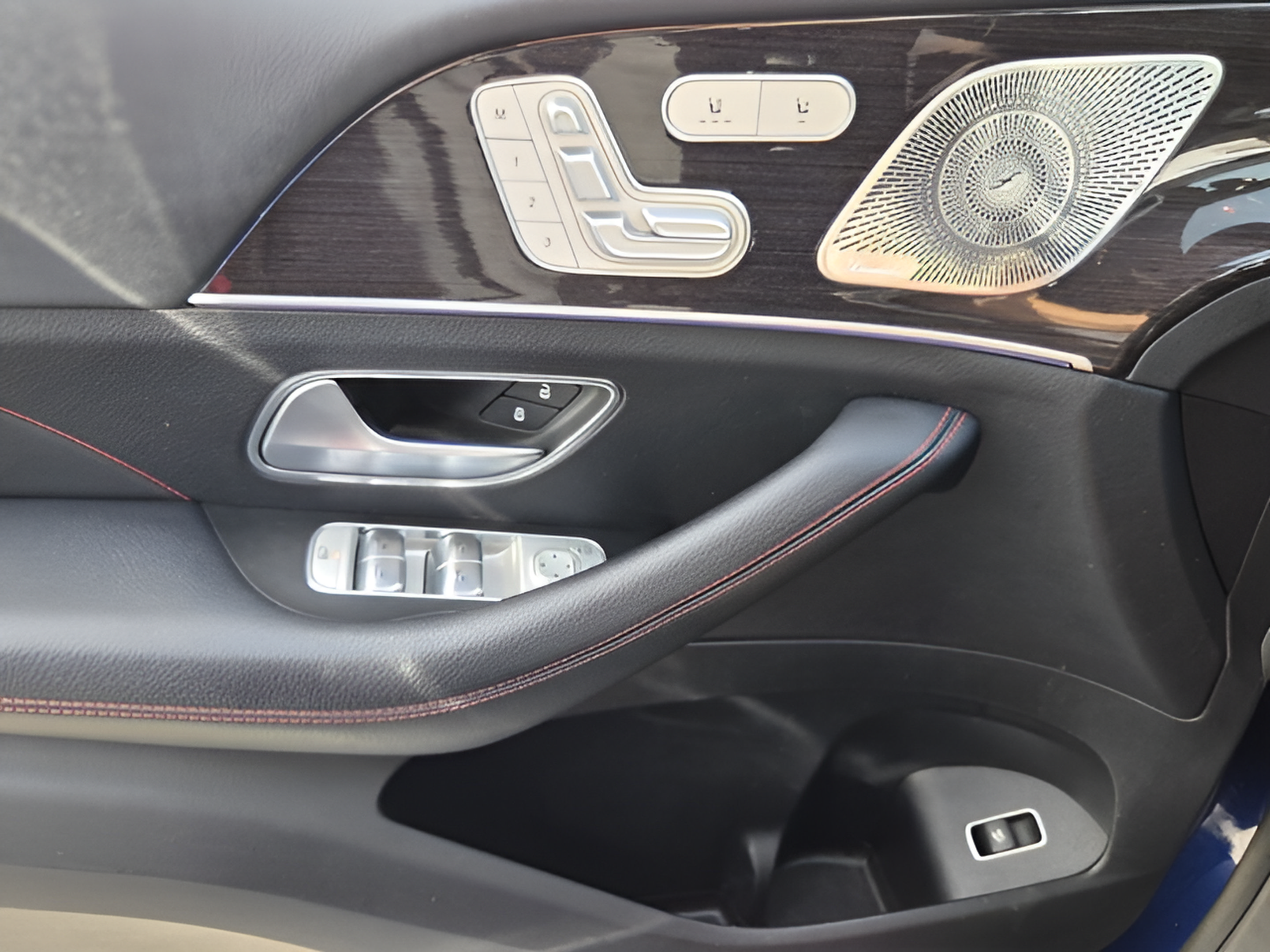 Used 2021 Mercedes-Benz GLE 53 AMG 4MATIC Coupe image 28