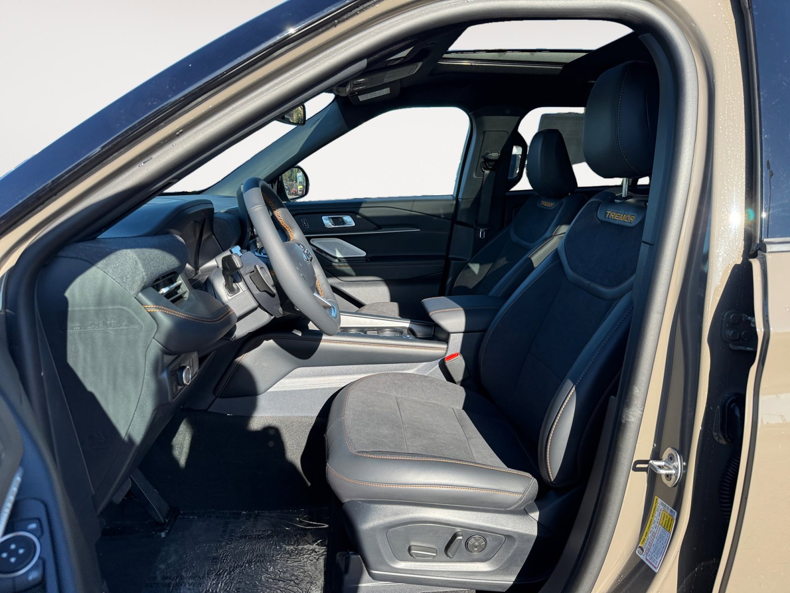 New 2026 Ford Explorer Tremor w/ Tremor Ultimate Package image 10