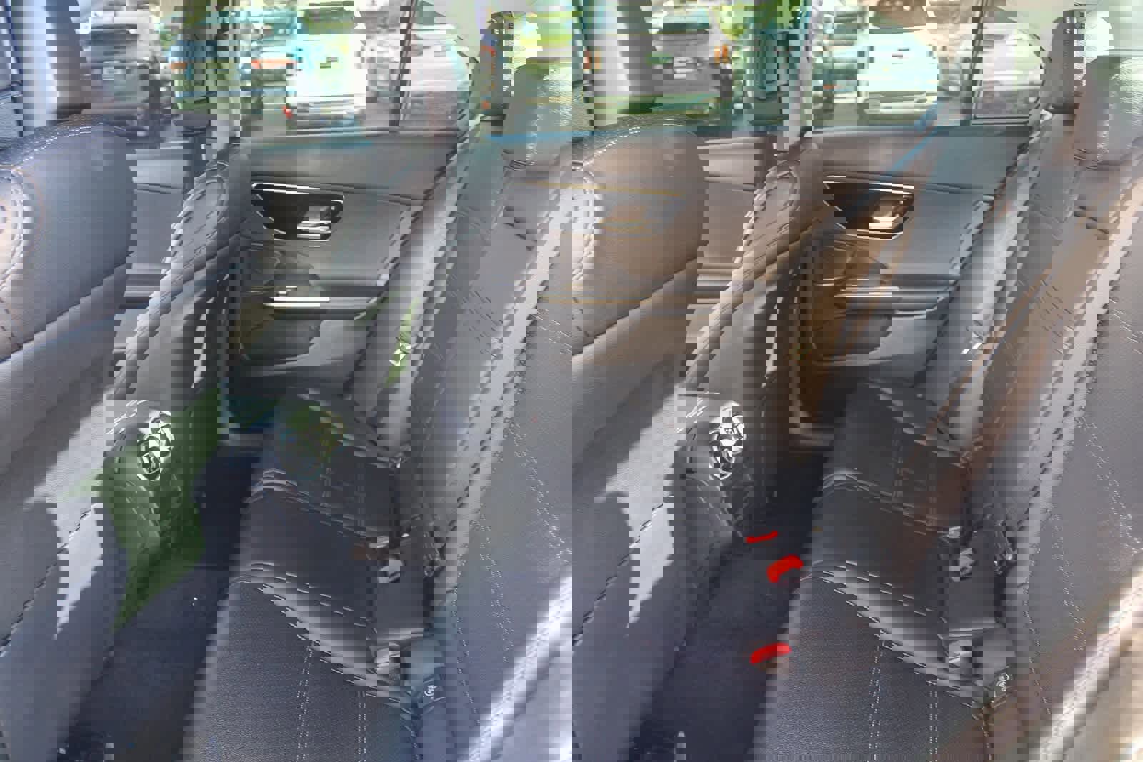 Used 2022 Mercedes-Benz C 300 Sedan image 15