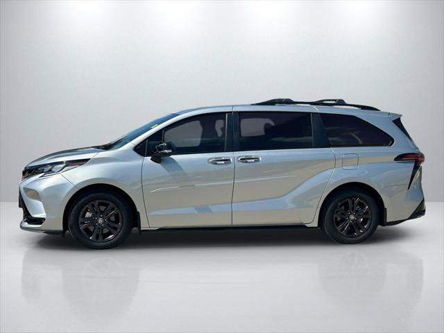 Certified 2025 Toyota Sienna XSE w/ XSE Premium Package AWD/4WD image 8