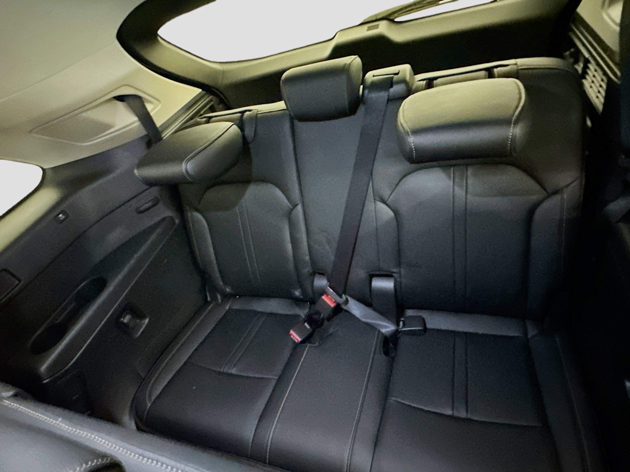 Used 2024 MAZDA CX-90 Plug-In Hybrid w/ Preferred image 31