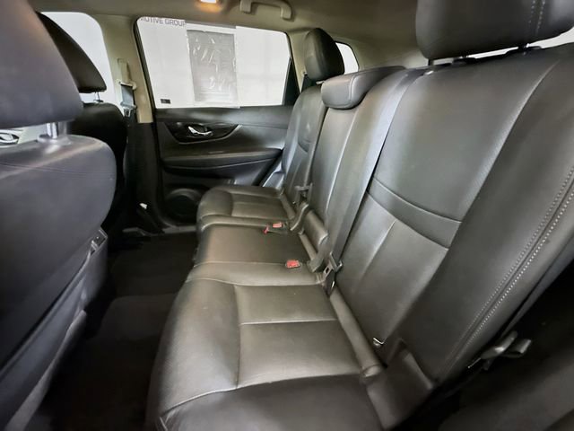 Used 2017 Nissan Rogue SL w/ SL Premium Package FWD image 26