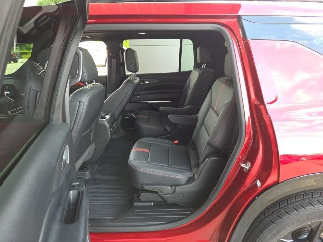 Used 2026 Chevrolet Traverse RS AWD/4WD image 26