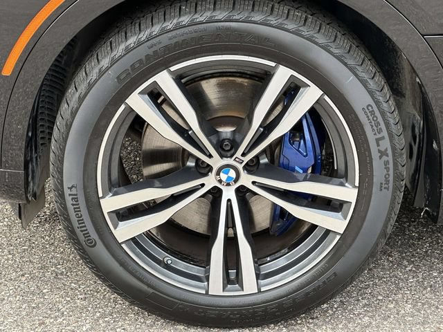 Certified 2025 BMW X7 M60i w/ Climate Comfort Package AWD/4WD image 12