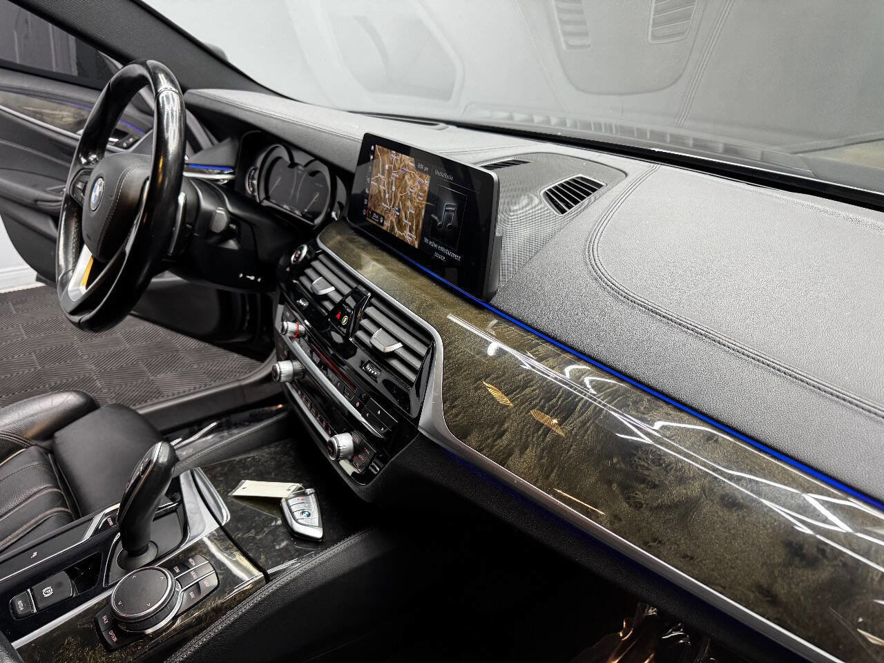 Used 2018 BMW 530i image 50