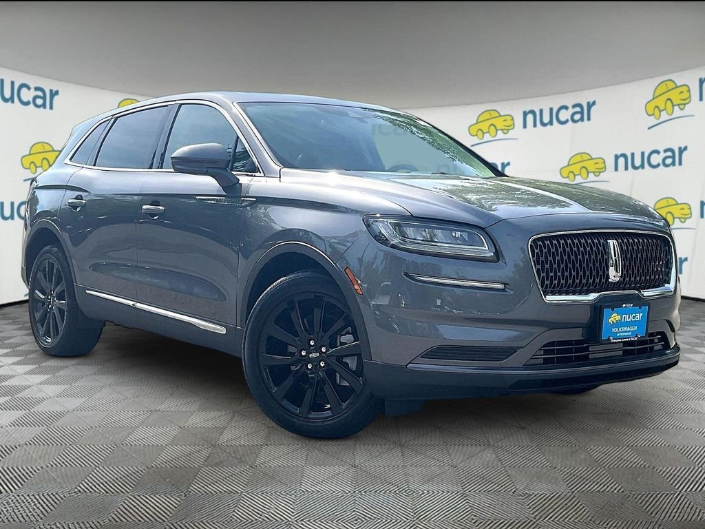 Used 2023 Lincoln Nautilus Reserve w/ Monochromatic Package AWD/4WD image 1