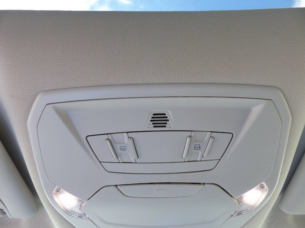 Used 2019 Ford Escape SEL FWD image 37