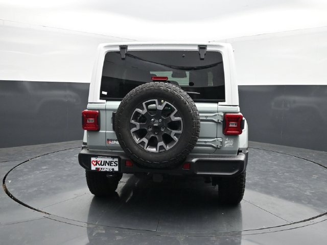 New 2026 Jeep Wrangler Unlimited Sahara w/ Whitecap Package AWD/4WD image 8