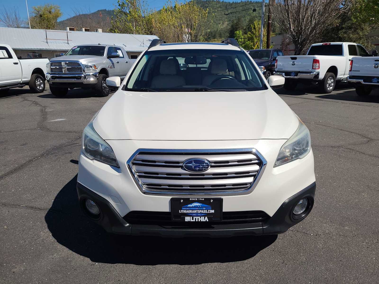 Used 2015 Subaru Outback 2.5i Premium image 14