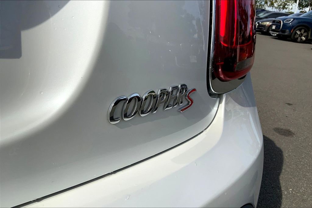 Certified 2024 MINI Cooper S FWD image 9