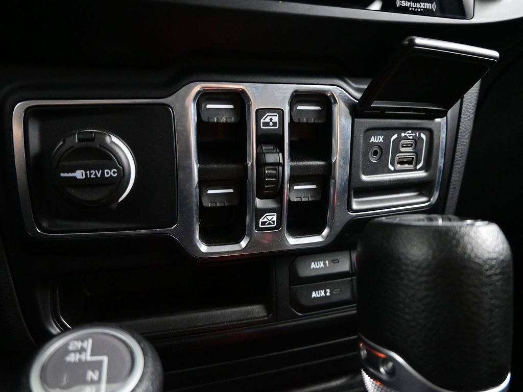 Used 2022 Jeep Wrangler Unlimited Sport image 23