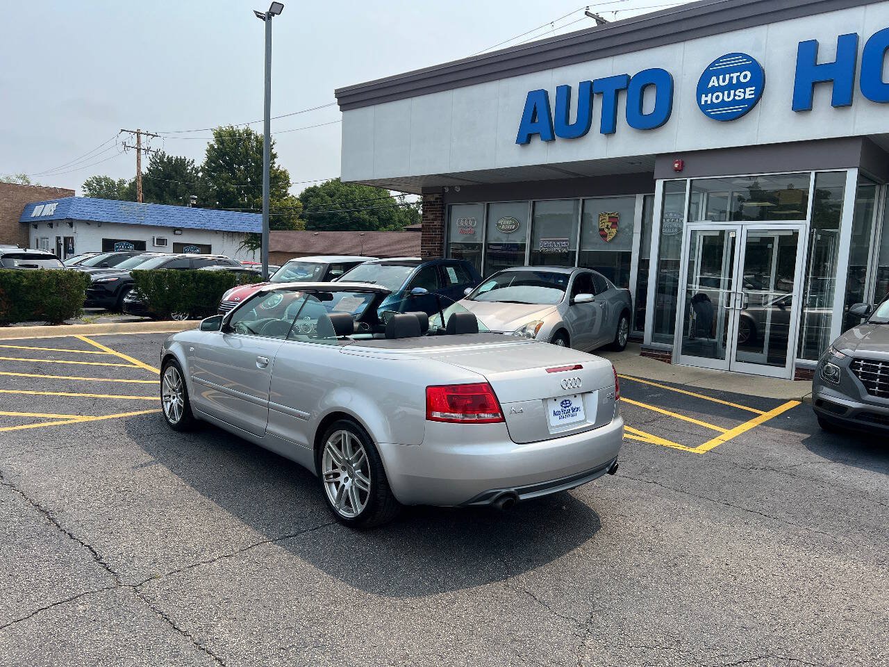 Used 2009 Audi A4 2.0T AWD/4WD image 5