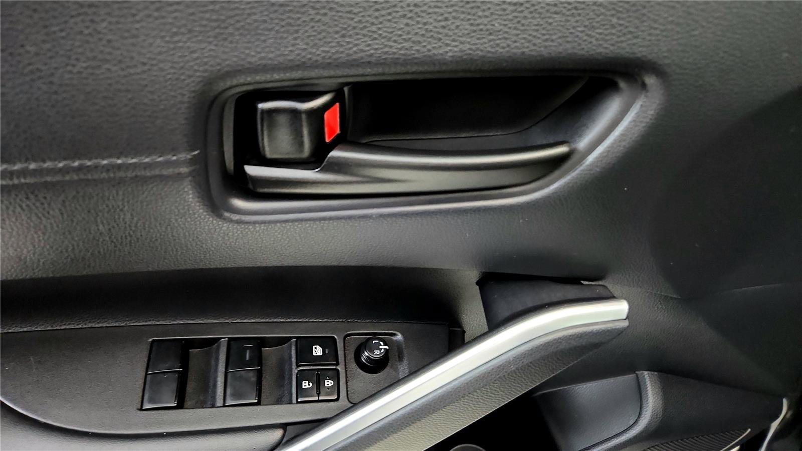 Certified 2024 Toyota Corolla Cross SE w/ Moonroof Package image 23