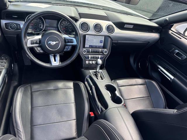 Used 2022 Ford Mustang Premium RWD image 32