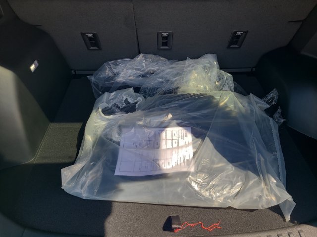New 2027 Chevrolet Equinox LT FWD image 9