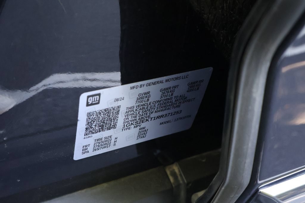 Certified 2024 GMC Yukon Denali Ultimate w/ LPO, Floor Liner Package AWD/4WD image 57