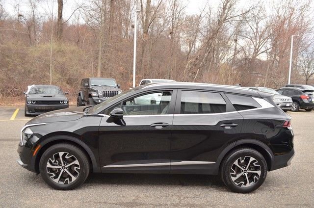 Used 2023 Kia Sportage EX image 5